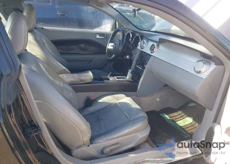 2007 Ford Mustang V6 Deluxe/V6 Premium from USA, damaged, VIN 1ZVFT80N575249013